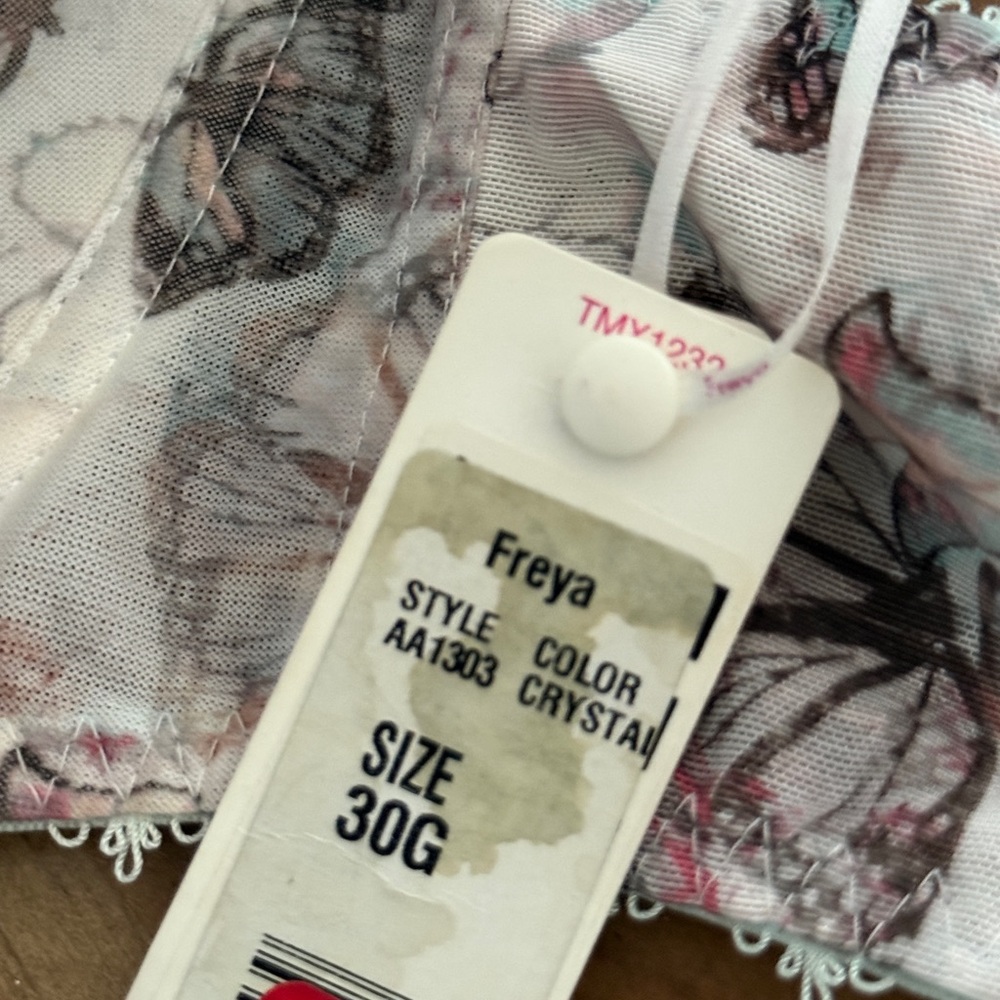 Freya Butterfly Print Lace Trim Bra 30G - Picture 4 of 5